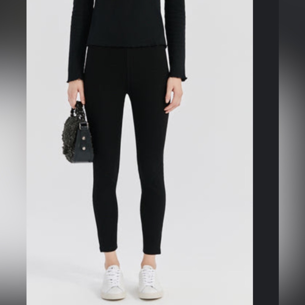 Something Navy black stretch ponte pants - Picture 1 of 4